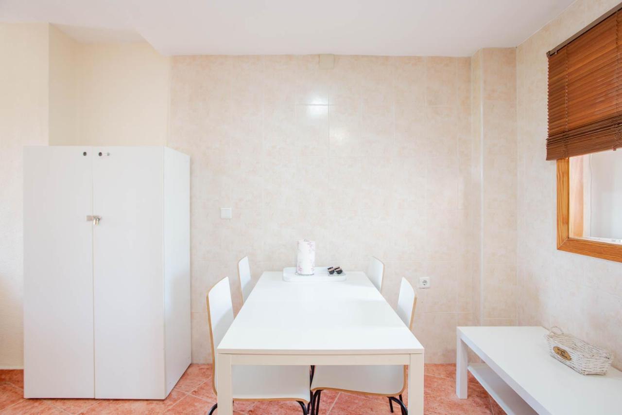 Apartmán Malvarosa Beach Economy Valencie Exteriér fotografie