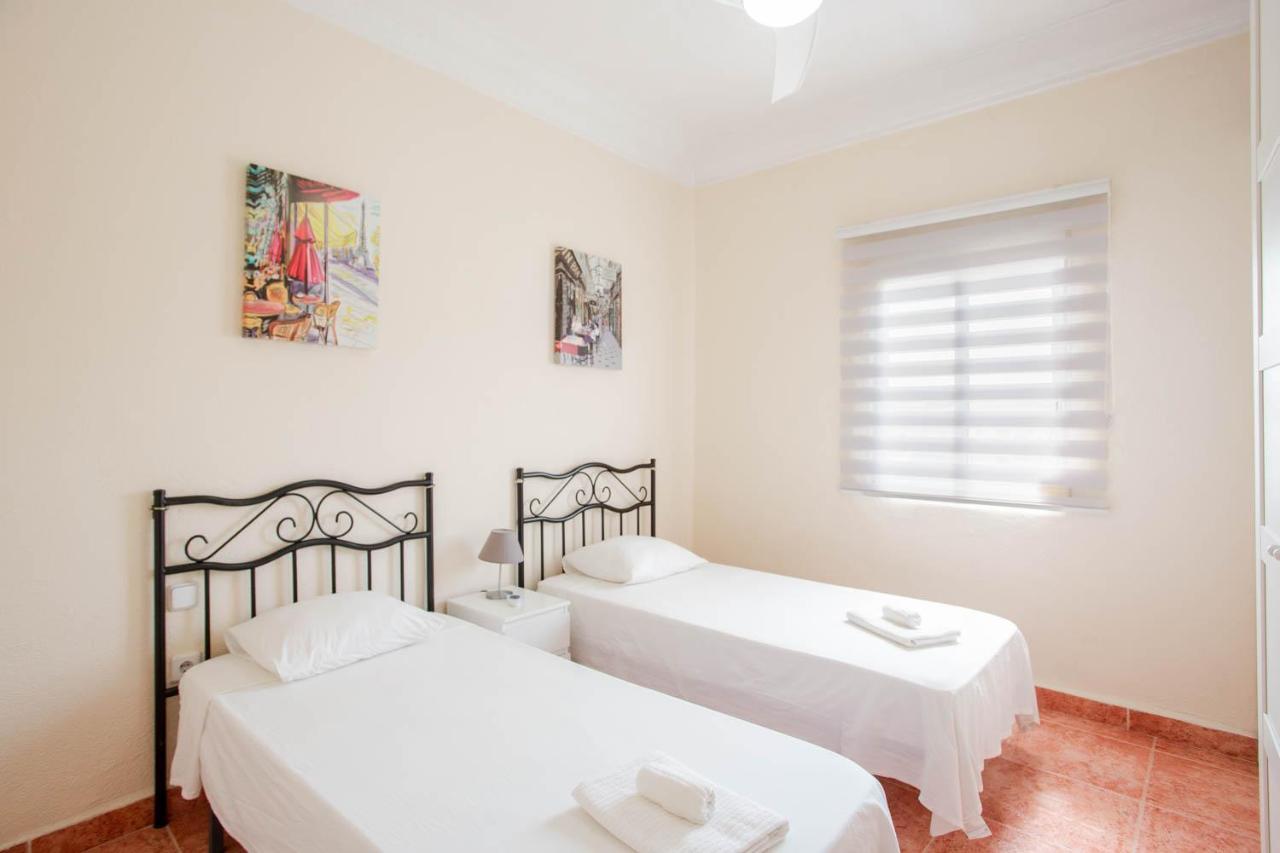 Apartmán Malvarosa Beach Economy Valencie Exteriér fotografie